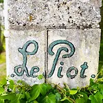 Oda ve Kahvaltı Petit Chateau Le Piot Fleurance