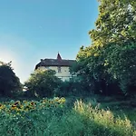 Oda ve Kahvaltı Petit Chateau Le Piot Fleurance