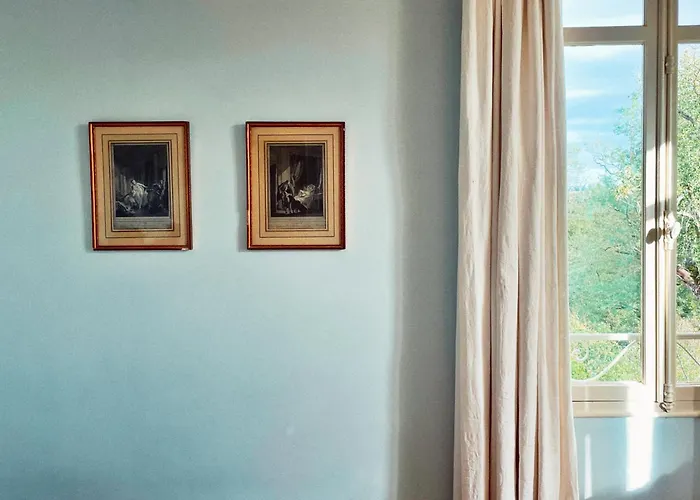 Frühstückspension Petit Chateau Le Piot