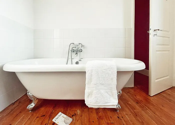 Petit Chateau Le Piot Frühstückspension Fleurance